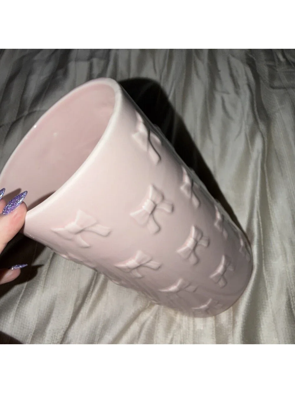 Paris Hilton Pink Ceramic Bow Embossed Flower Vase Glossy Y2K Coquette Decor